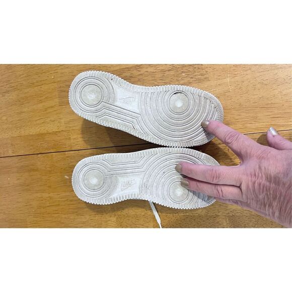 Nike Unisex Kids Lace Up Low Top Air Force 1 PS Sneaker Shoes White Size 12 - Picture 7 of 11